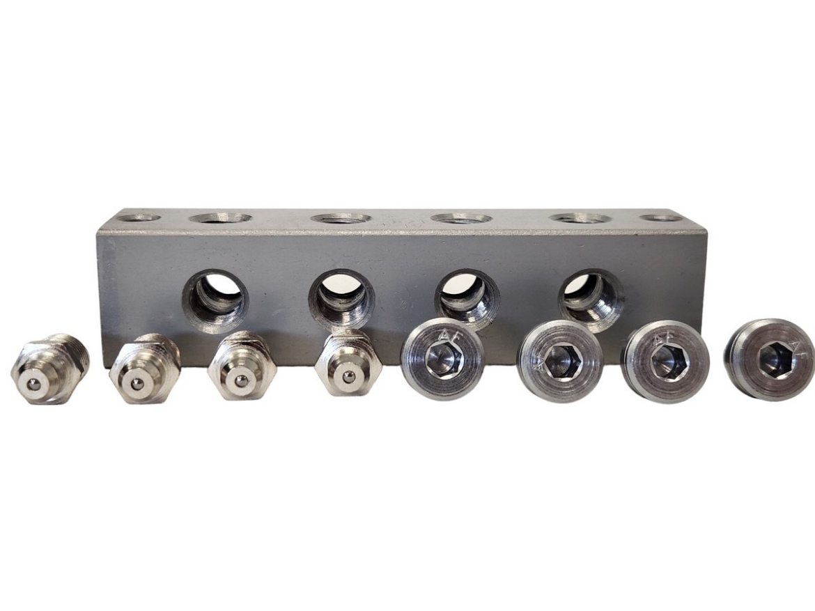 Picture of Grease Manifold Block, 4 x 1/8" BSP Ports with Grease Nipples