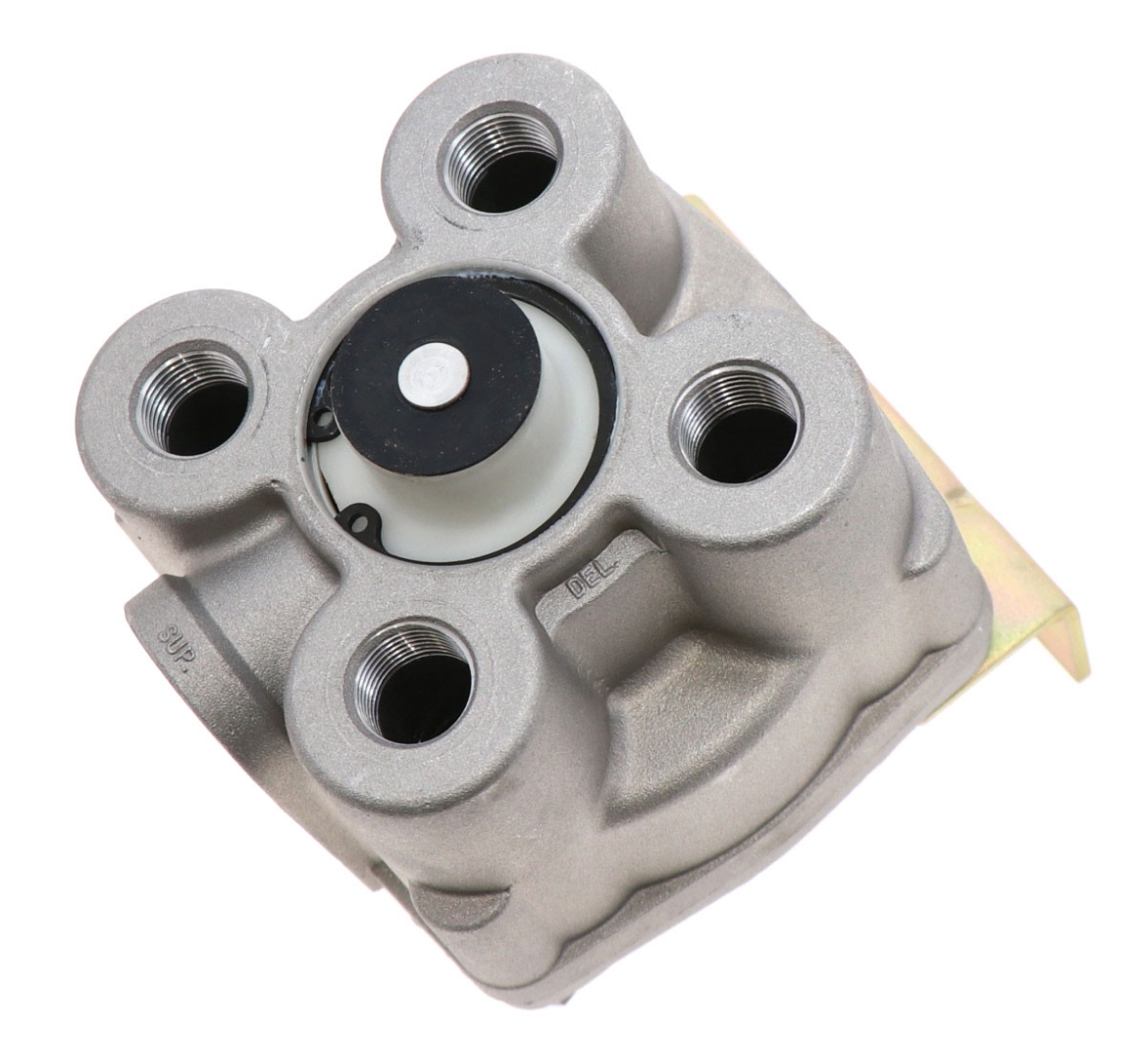 Picture of Relay Valve, R12V, Vertical, 5.5psi, 3/8" Ports