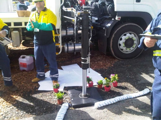 Picture of Spilmax Absorbent Mini Boom - Oil & Fuel, 1.2m x 75mm Diameter