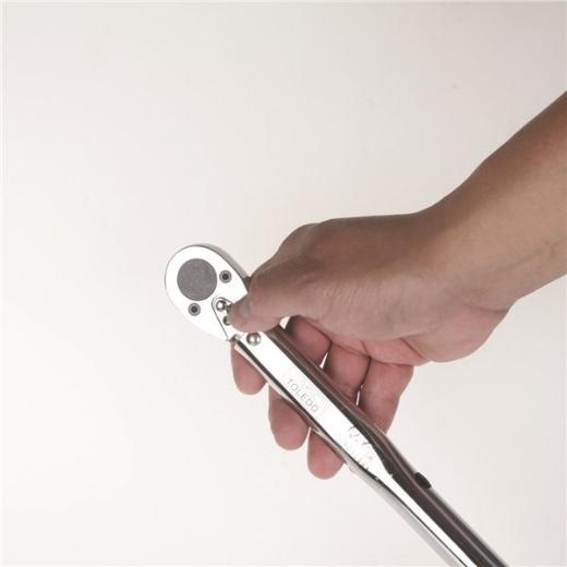 Picture of TOLEDO Torque Wrench, 3/4" Drive, 68-406nm/50-300ft.lb